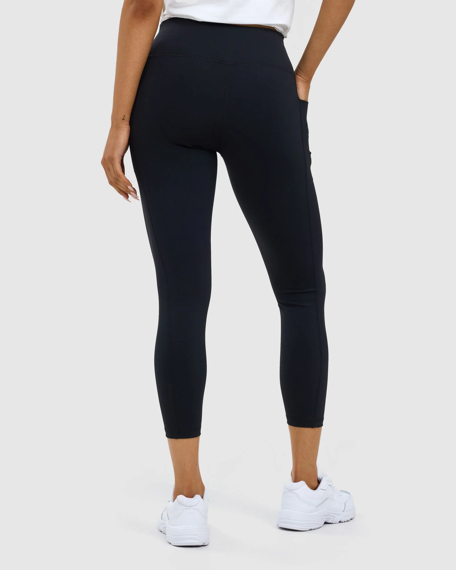 Classic 2.0 Women's 7/8 Tight - Image 4