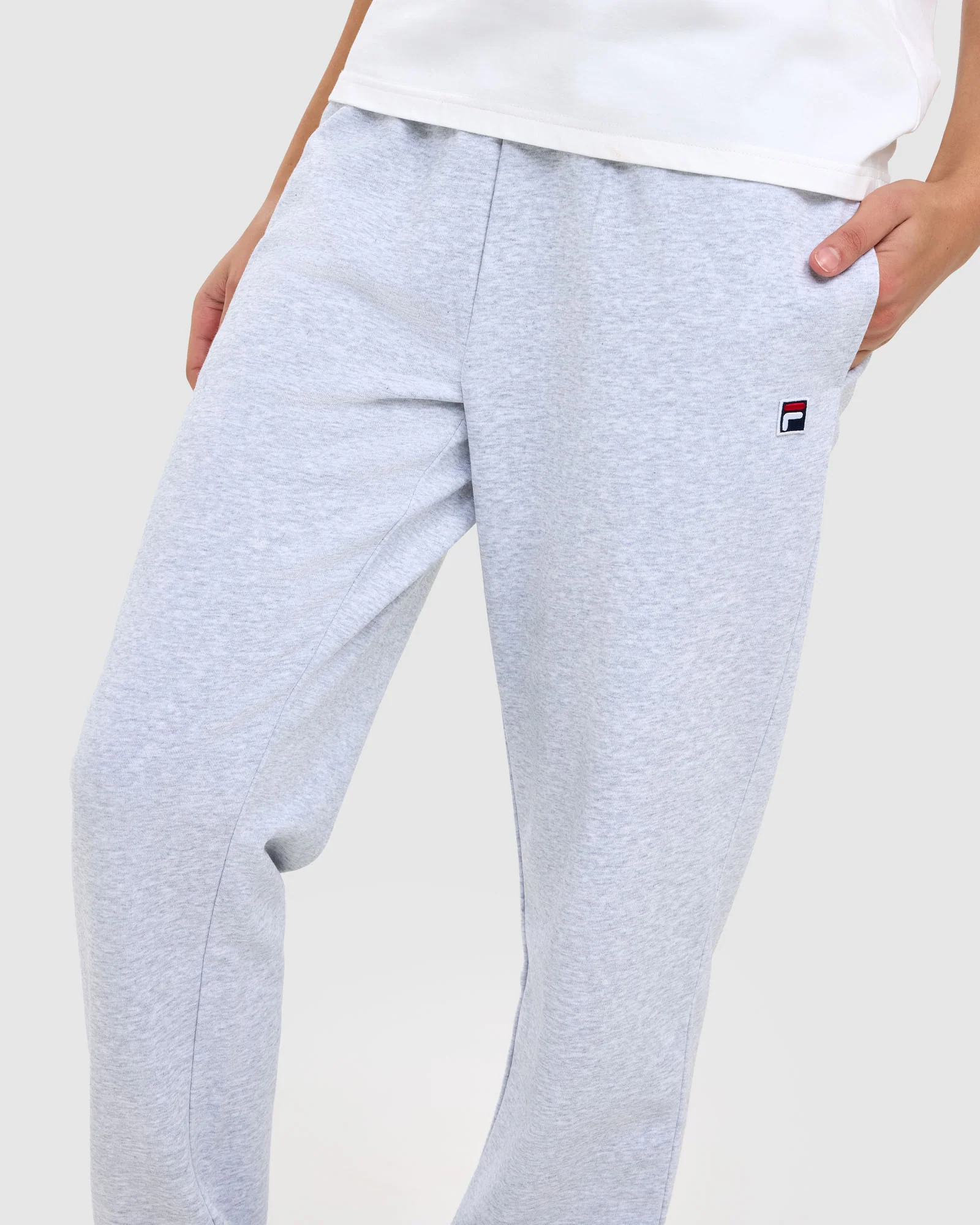 Classic 2.0 Women's Jogger - Image 4