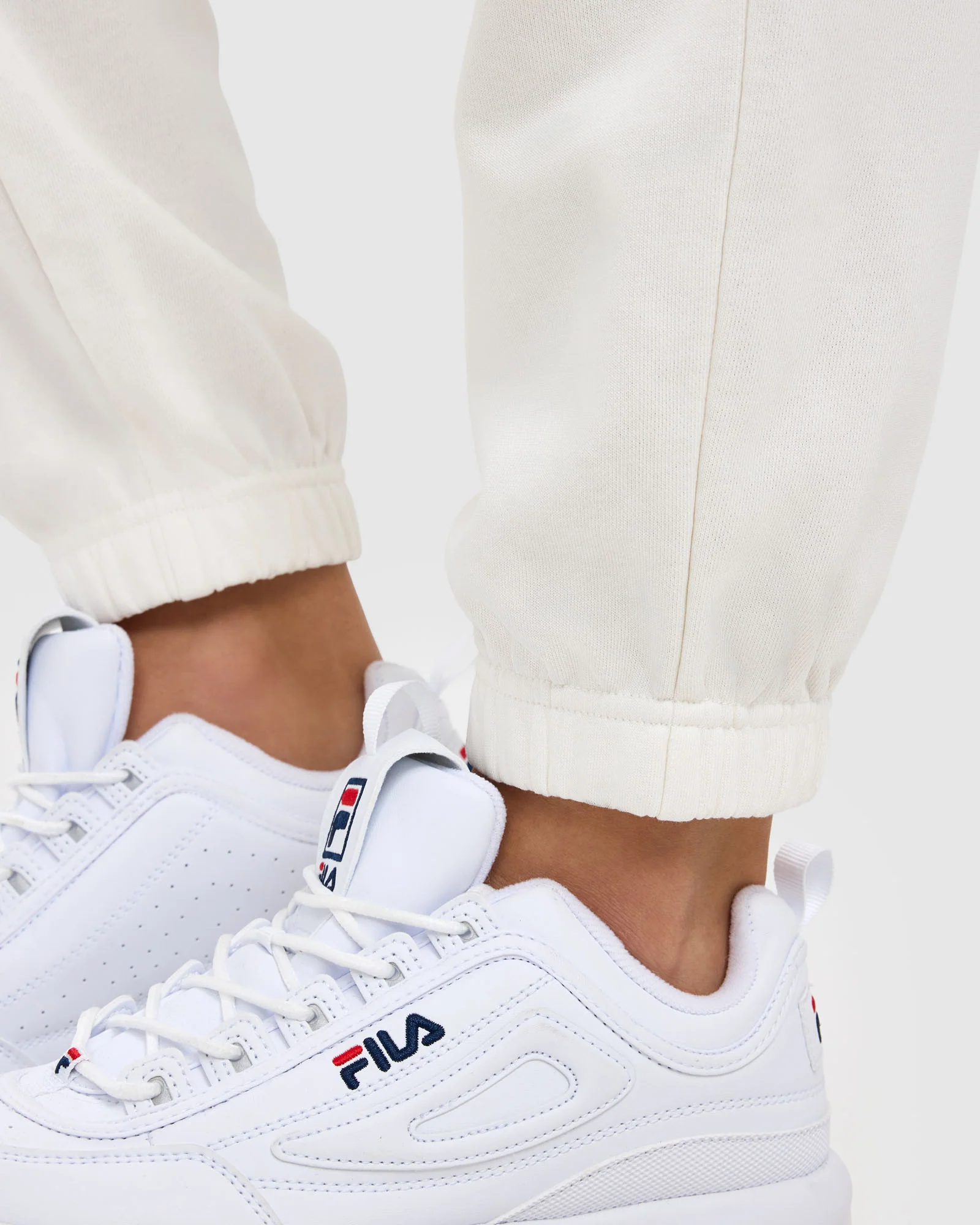 Classic 2.0 Women's Jogger - Image 6