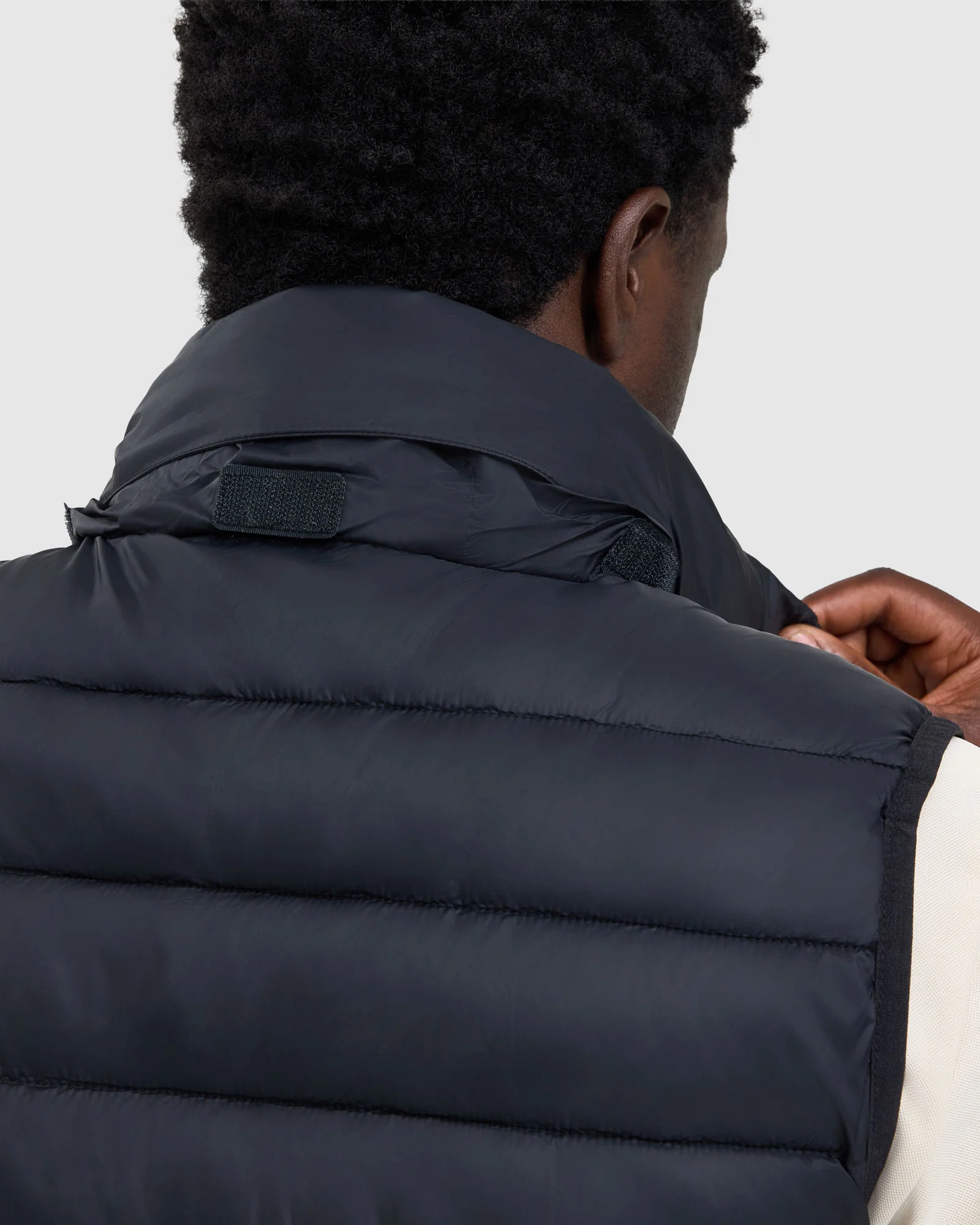 Men's Drew Lite Puff Vest - Image 11