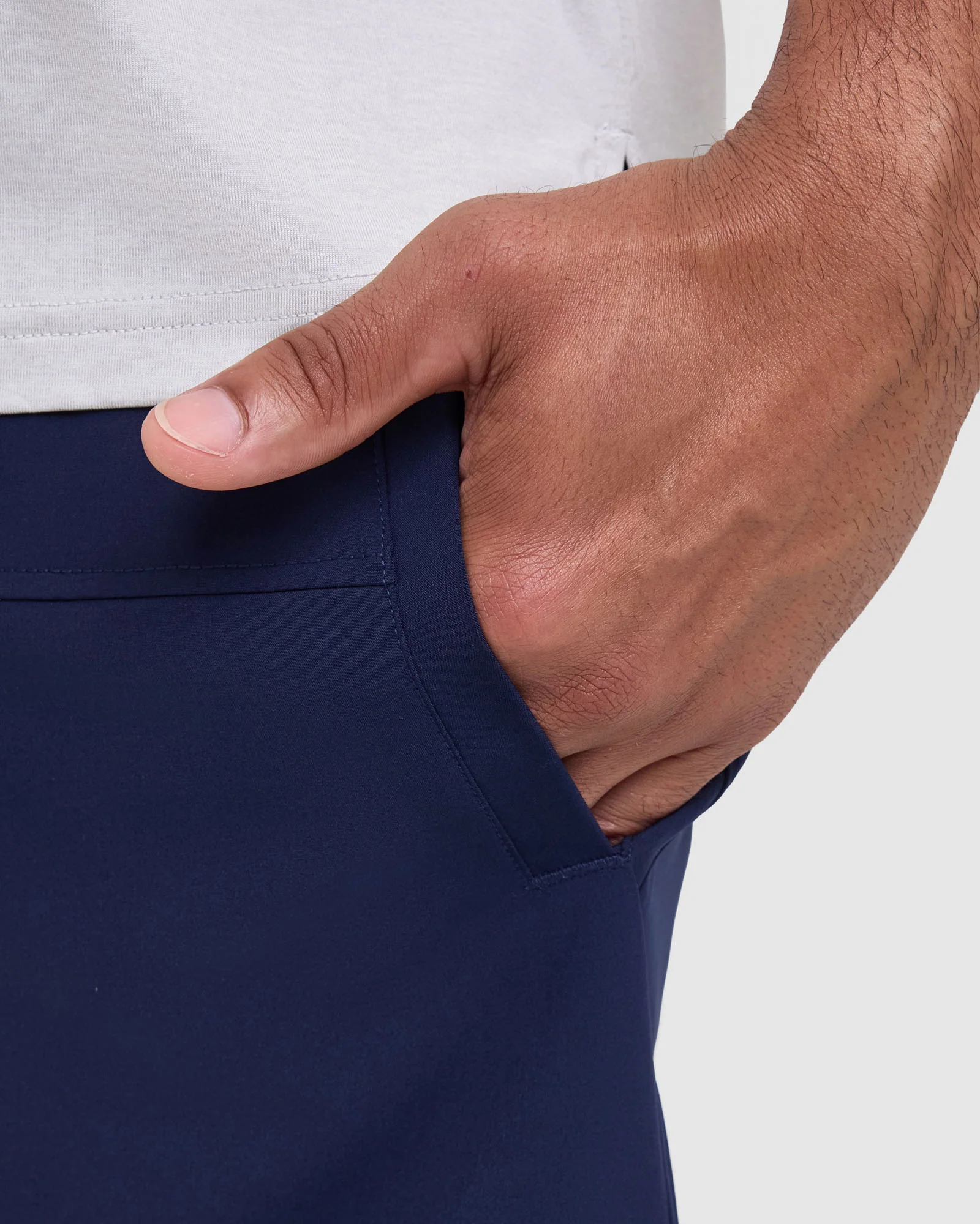 Men's Malcolm QDry Shorts - Image 5