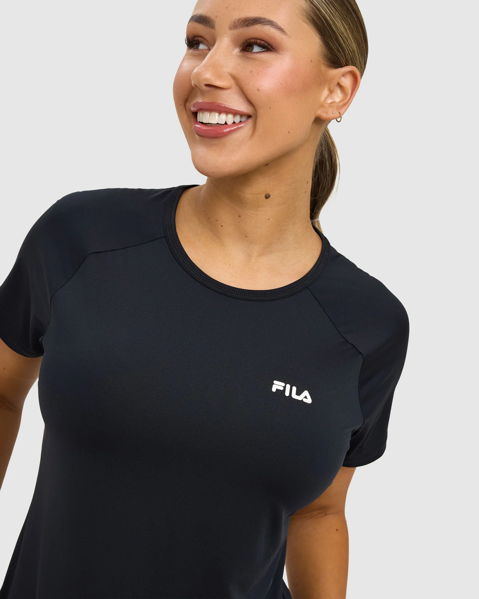 Women's Sandra QDry Tee - Image 4